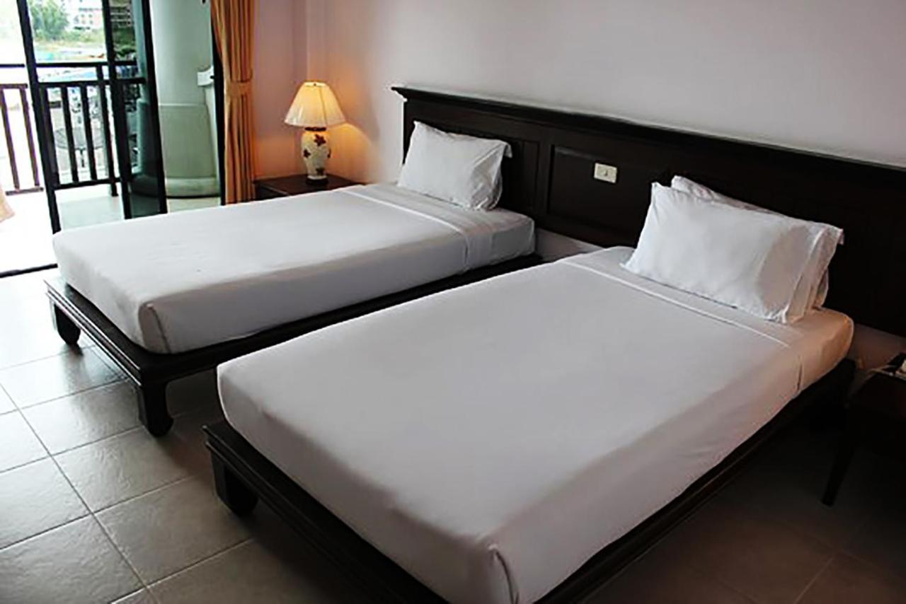 Хостел Bodega Phuket Patong (Adults Only) Экстерьер фото