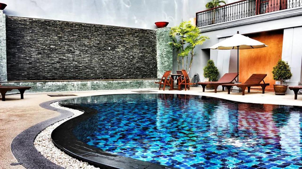 Хостел Bodega Phuket Patong (Adults Only) Экстерьер фото